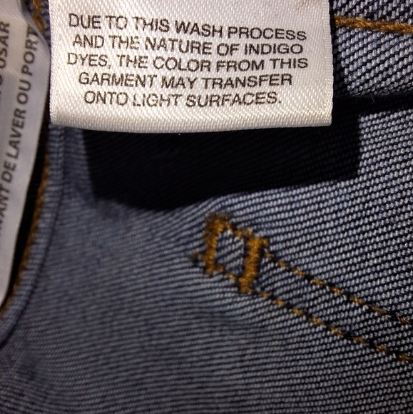 Madewell 10" High Rise Skinny jeans in a 29x29" inseam. They're new without tags - Picture 10 of 10